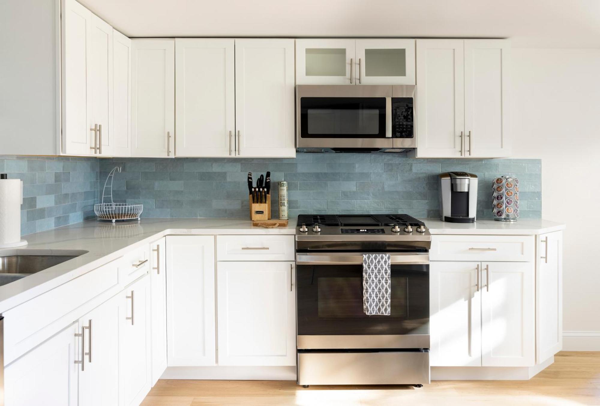 Bright 4Br Beach House, Pine Point Perfection スカボロー エクステリア 写真