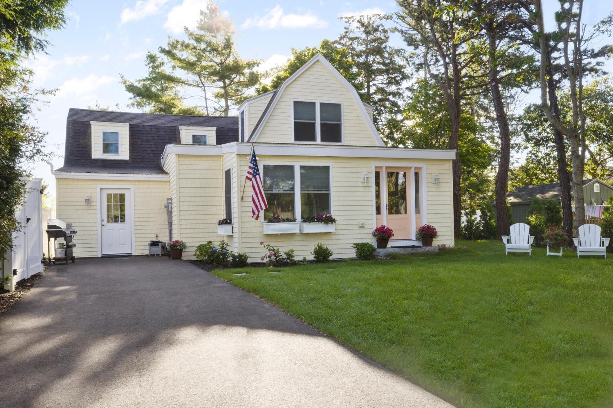 Bright 4Br Beach House, Pine Point Perfection スカボロー エクステリア 写真